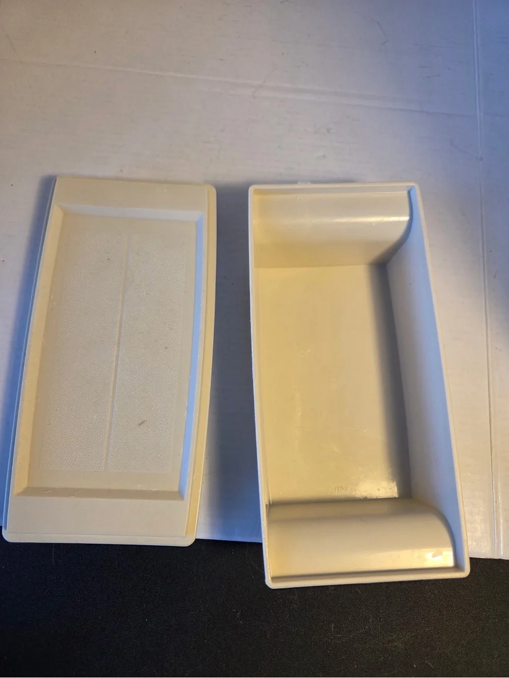 Vintage Tupperware Double Butte Container With Lid